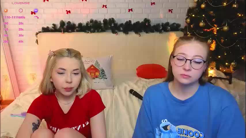 _ramune_ Cam Model Chat December 17, 2025