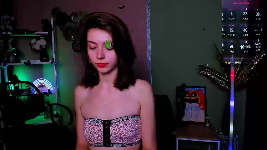 rebecca_smile_ Cam Model Chat December 17, 2025