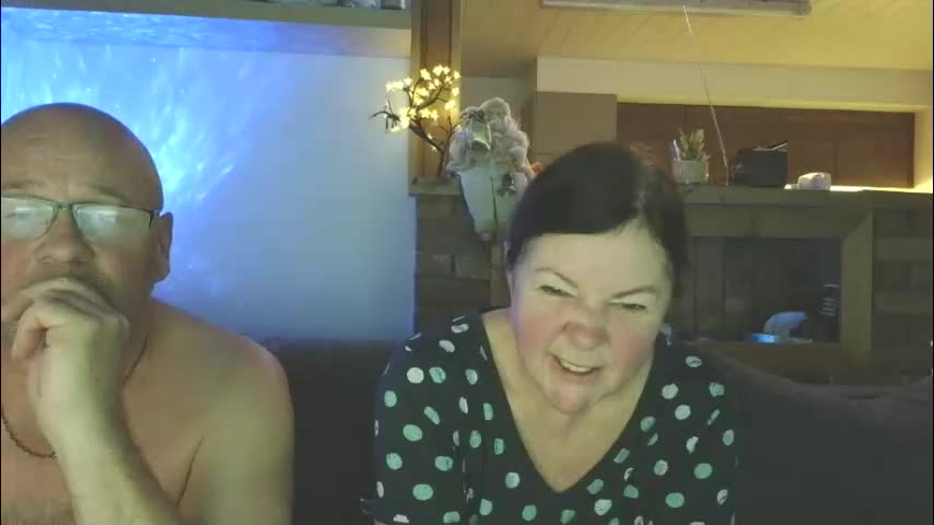 sanroom Cam Model Chat December 17, 2025