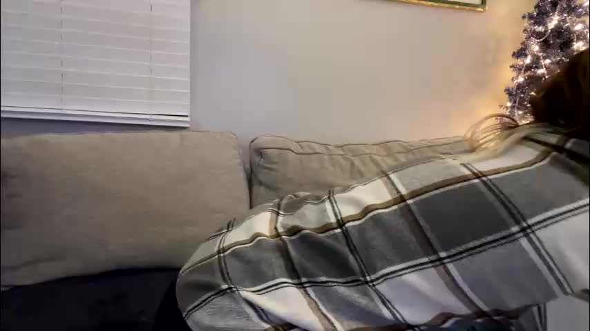 goddessmayvn Cam Model Chat December 17, 2025