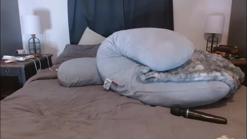 hi_cut_cutie Cam Model Chat December 17, 2025