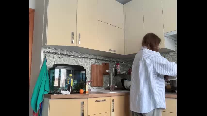 holydori Cam Model Chat December 17, 2025