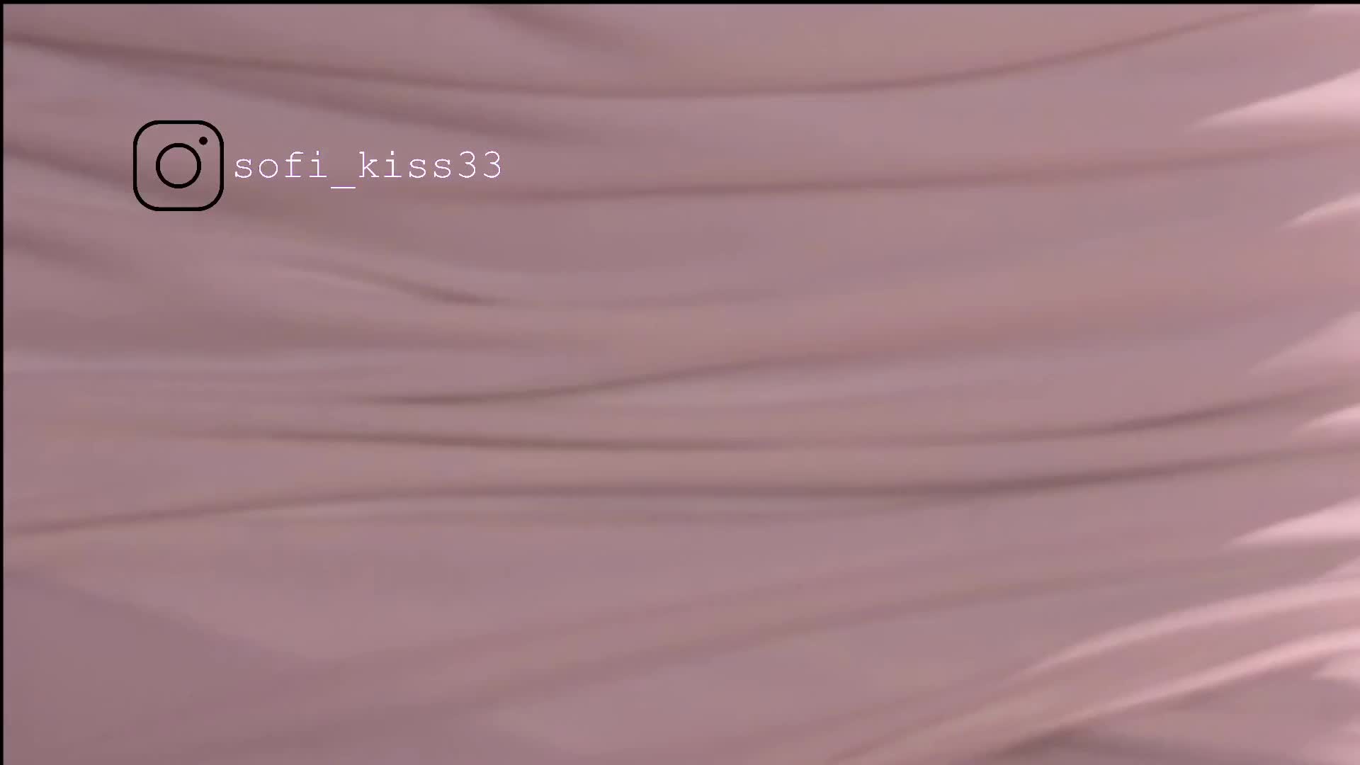 Sofi-Mi Cam Model Chat December 17, 2025