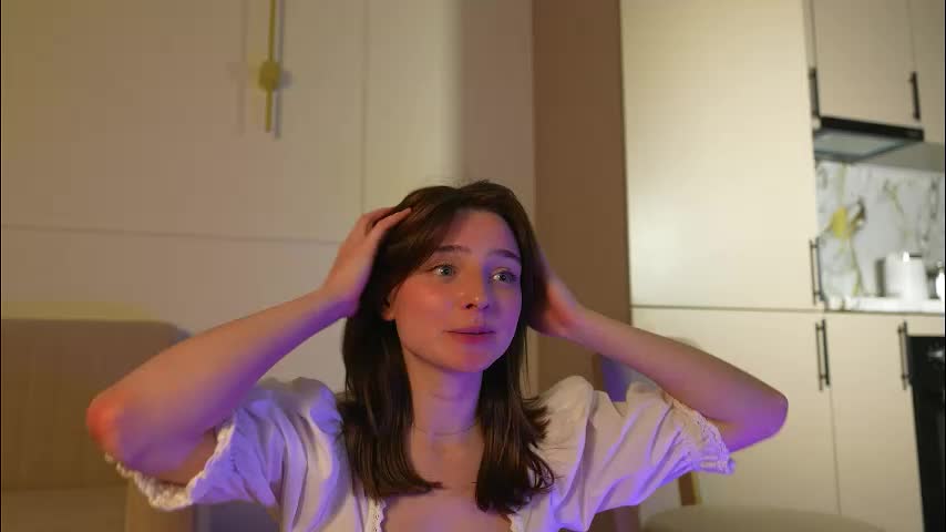 floret_joy Cam Model Chat December 17, 2025