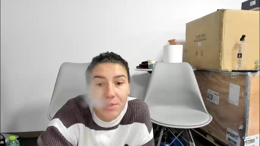 sexy07sexy Cam Model Chat December 17, 2025