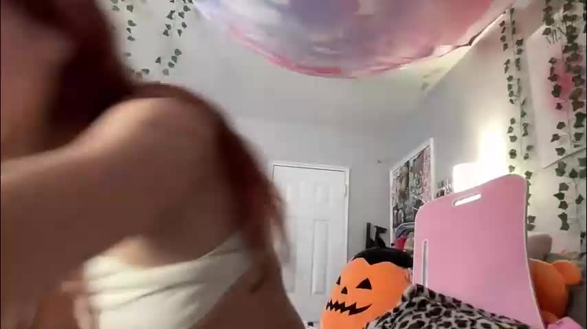 luvkoko Cam Model Chat December 17, 2025