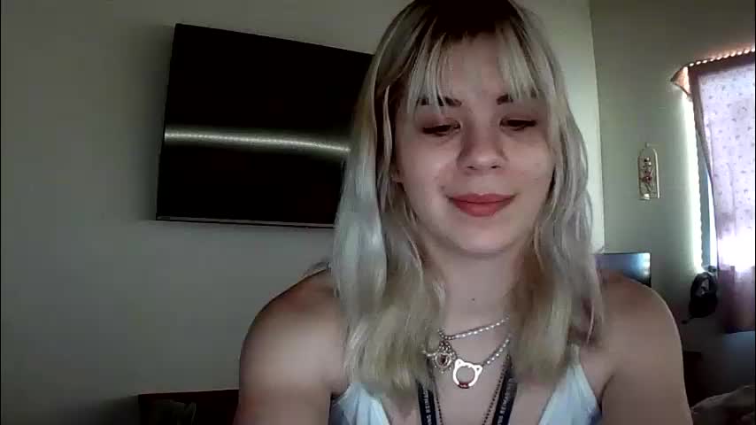 lolalixx6969 Cam Model Chat December 17, 2025