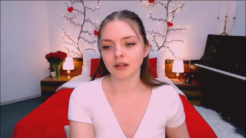 beautyfrominside Cam Model Chat December 17, 2025