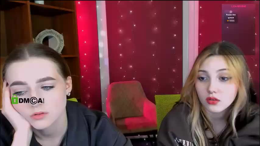 aria_moo Cam Model Chat December 17, 2025