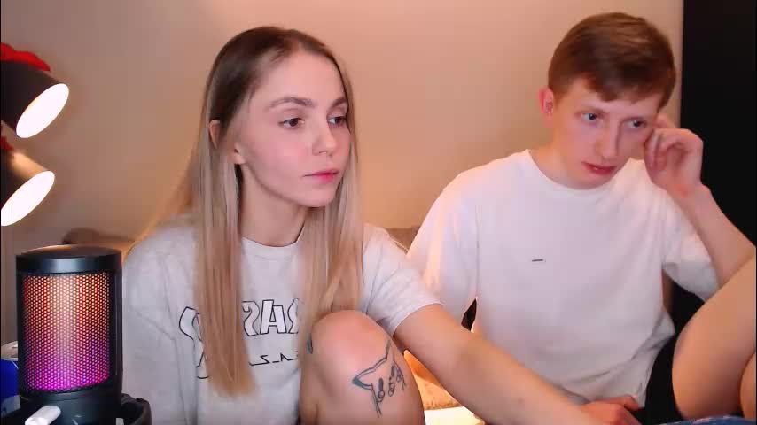 julsweet Cam Model Chat December 17, 2025