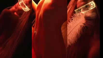 ALVUWKA Cam Model Chat December 17, 2025