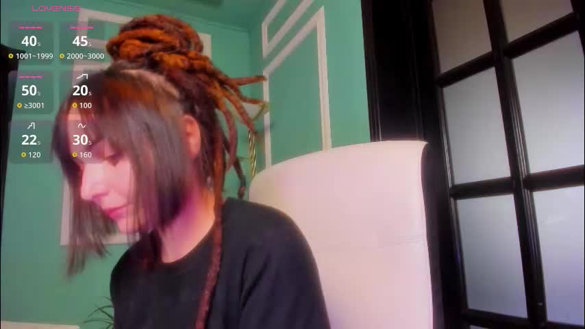 1munique Cam Model Chat December 17, 2025