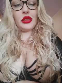 Pretty_NYUSHA Cam Model Chat December 17, 2025