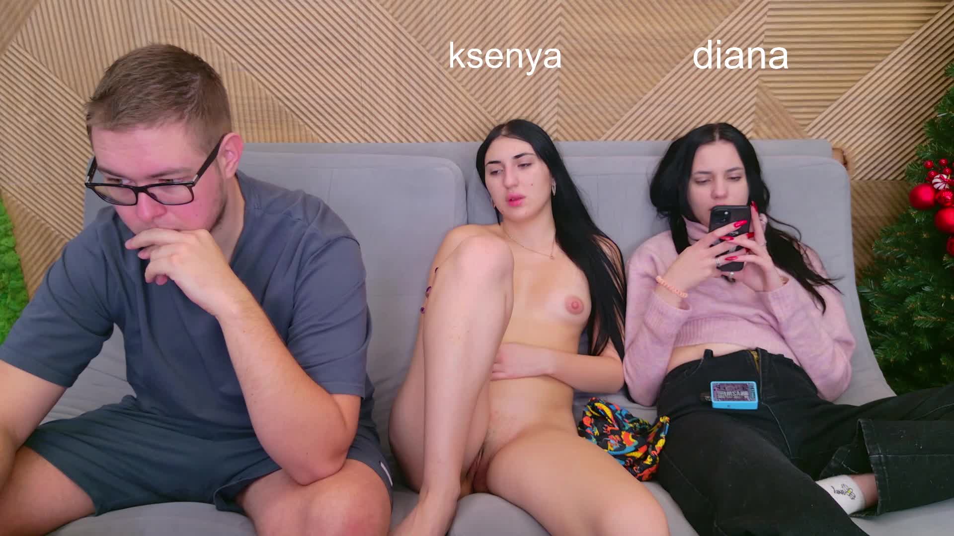 WebcamSlut Cam Model Chat December 17, 2025