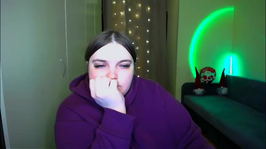 emma_dorn Cam Model Chat December 17, 2025