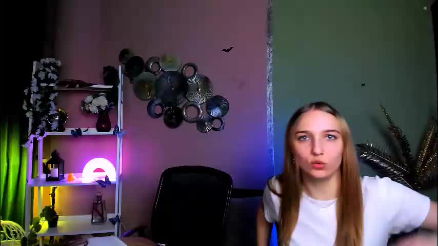 keylas_moan Cam Model Chat December 17, 2025