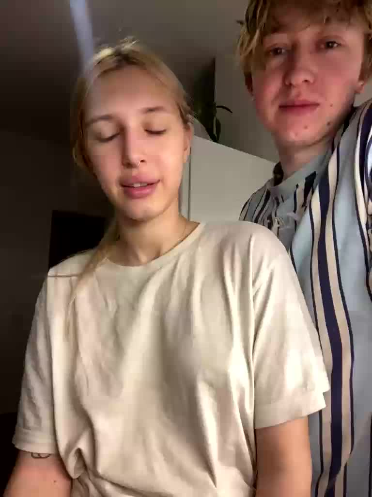 lina_wap Cam Model Chat December 18, 2025