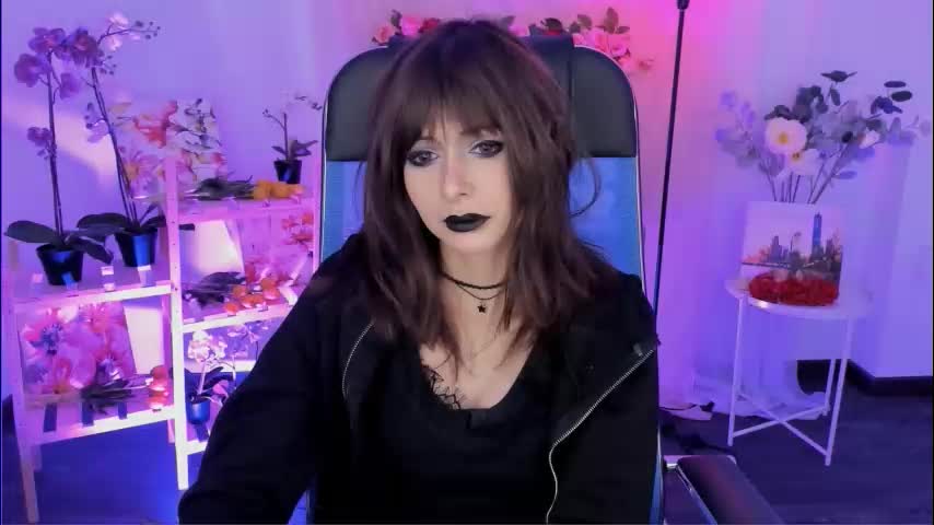 crystallbloom Cam Model Chat December 18, 2025