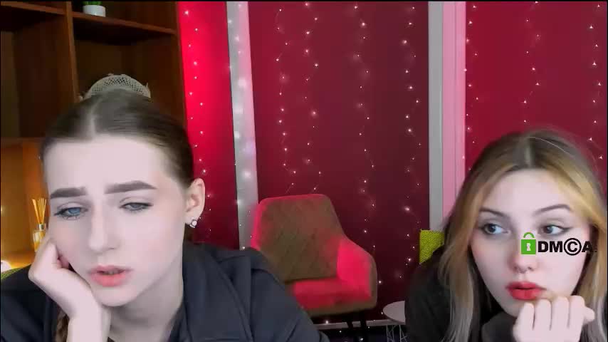 aria_moo Cam Model Chat December 18, 2025