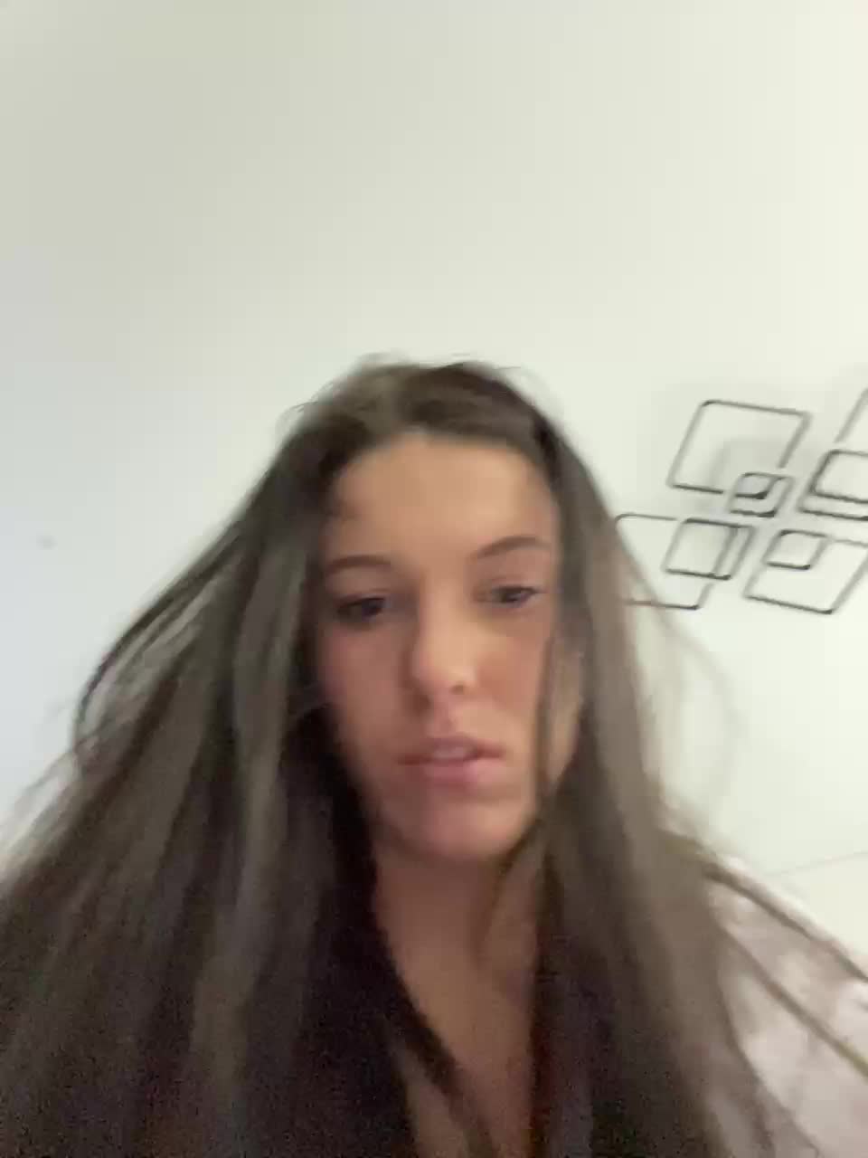 Potifays Cam Model Chat December 18, 2025