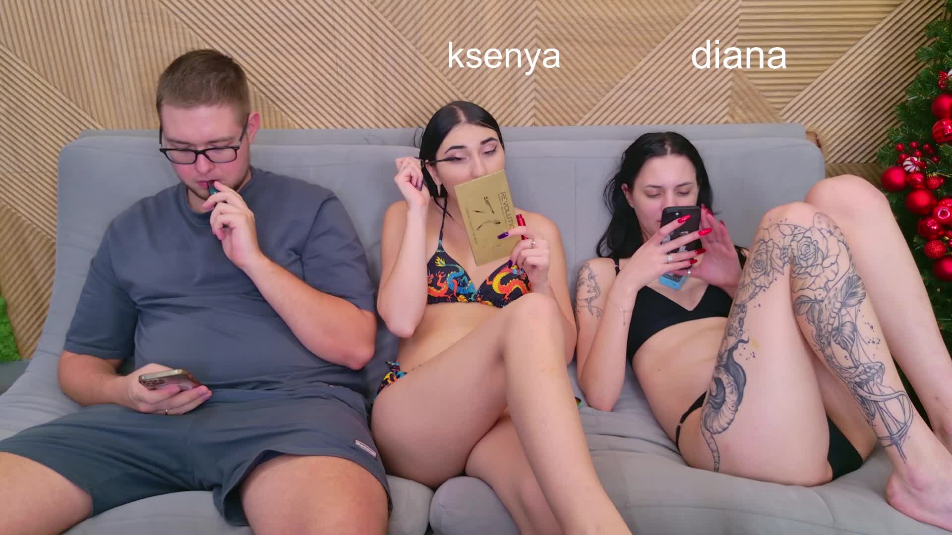 WebcamSlut Cam Model Chat December 18, 2025