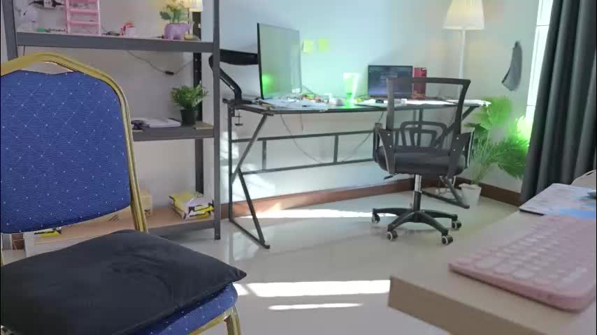 ellcrys Cam Model Chat December 18, 2025