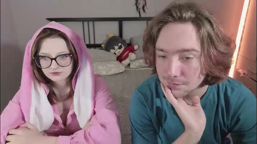 danny_and_ellen Cam Model Chat December 18, 2025