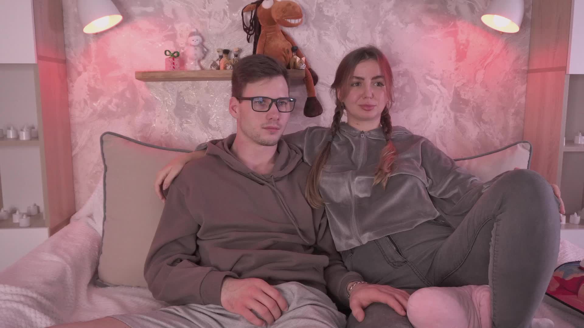 PashaAndMila Cam Model Chat December 18, 2025