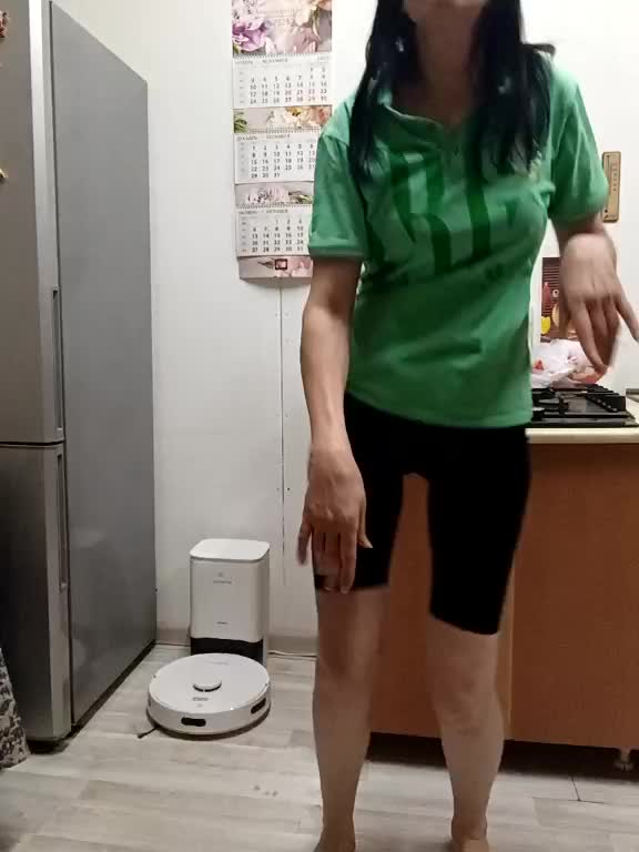 family2020 Cam Model Chat December 18, 2025