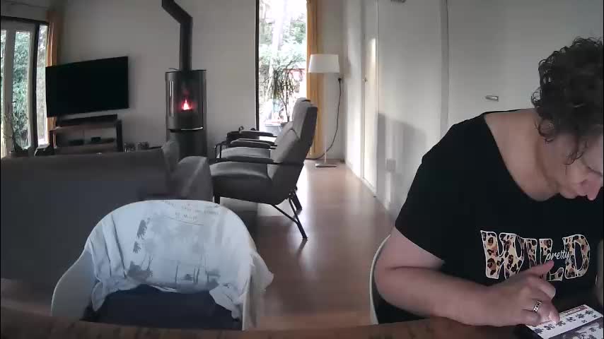 woodwurm Cam Model Chat December 18, 2025