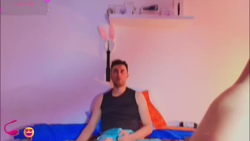 jeremmyandstacy Cam Model Chat December 18, 2025