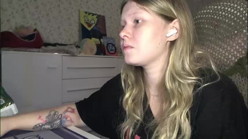 fairydreams_ Cam Model Chat December 18, 2025