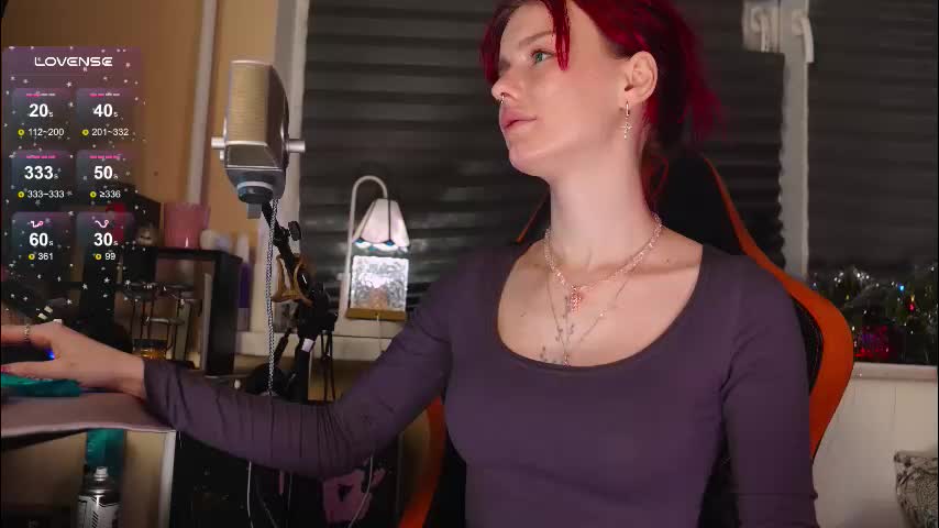 bluecherryyy Cam Model Chat December 18, 2025