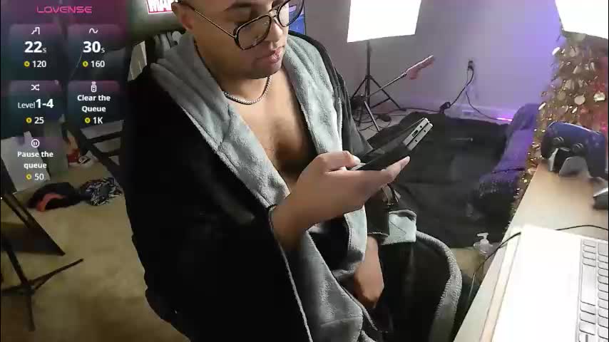 smoothj2015 Cam Model Chat December 18, 2025