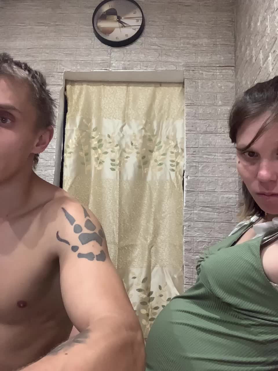 Dmeesk Cam Model Chat December 18, 2025