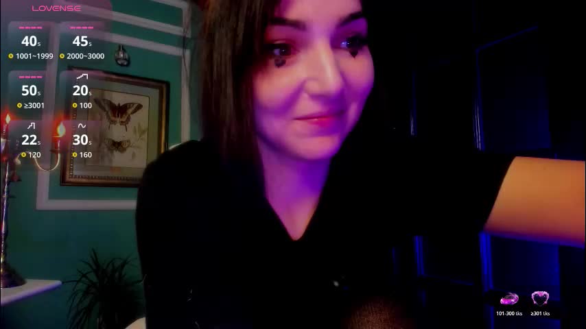 1munique Cam Model Chat December 18, 2025