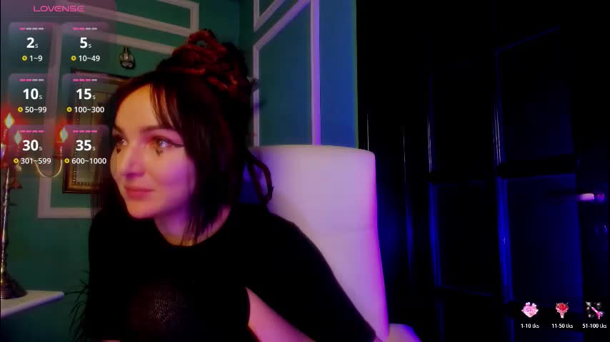 1munique Cam Model Chat December 18, 2025