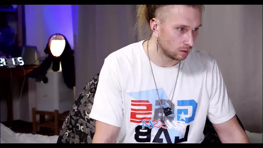 rusbigpaul Cam Model Chat December 18, 2025