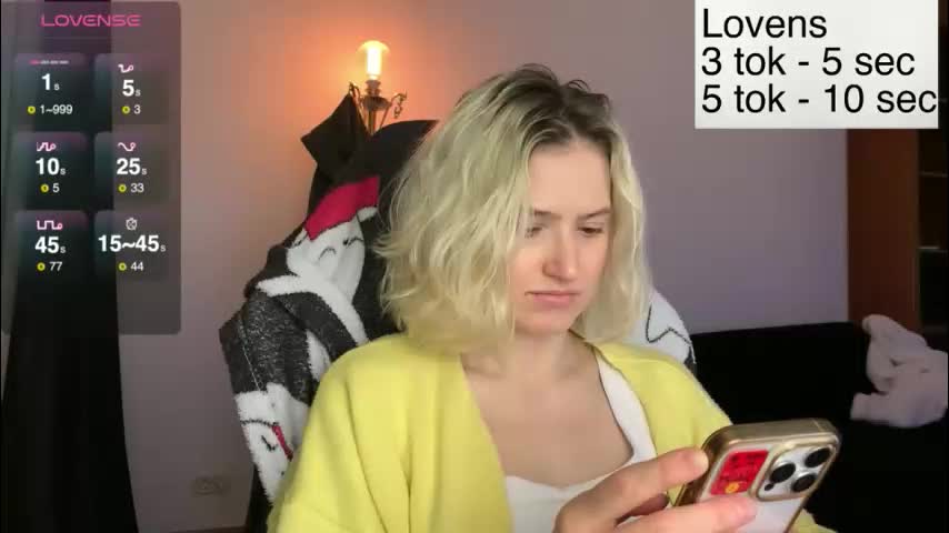 sexy_sweets Cam Model Chat December 18, 2025