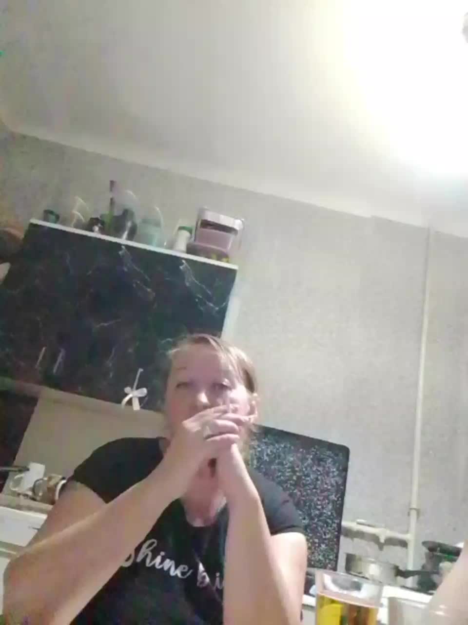 BrideyMollie Cam Model Chat December 18, 2025