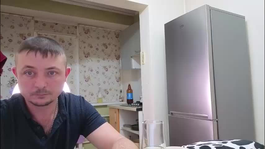 best_ass2000 Cam Model Chat December 18, 2025