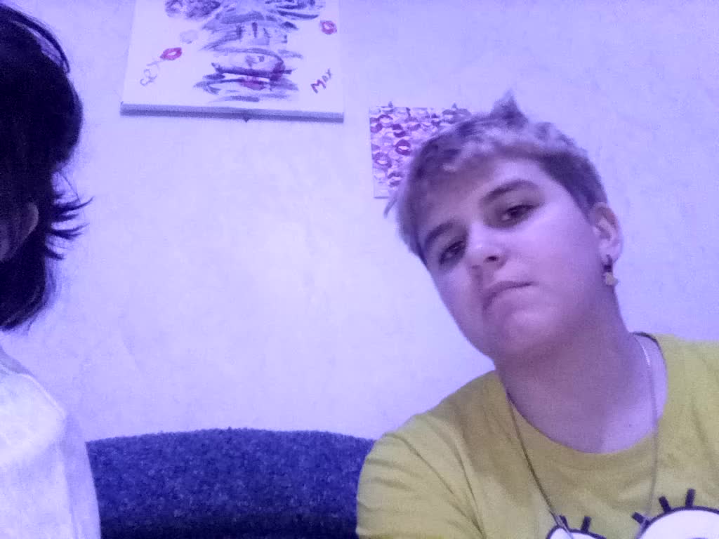 2Lesbians Cam Model Chat December 18, 2025