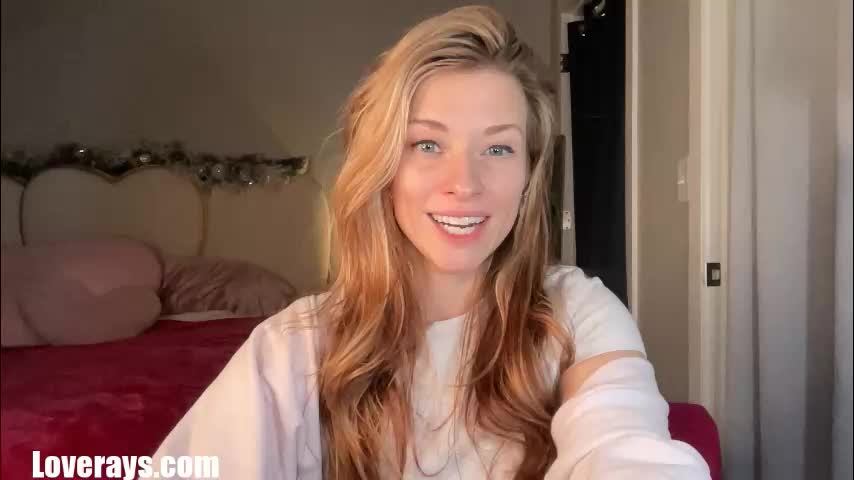 saraloverays Cam Model Chat December 19, 2025