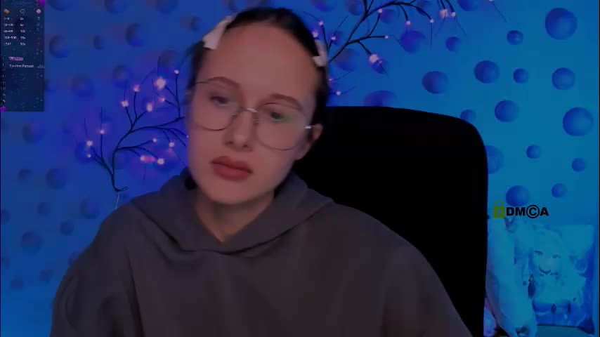 mona_cloud Cam Model Chat December 19, 2025