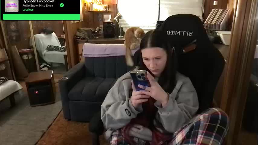 incognitoqueen Cam Model Chat December 19, 2025