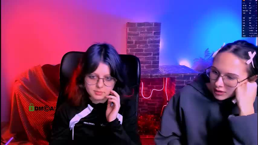 mona_cloud Cam Model Chat December 19, 2025