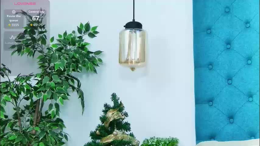 emilycolle_ Cam Model Chat December 19, 2025