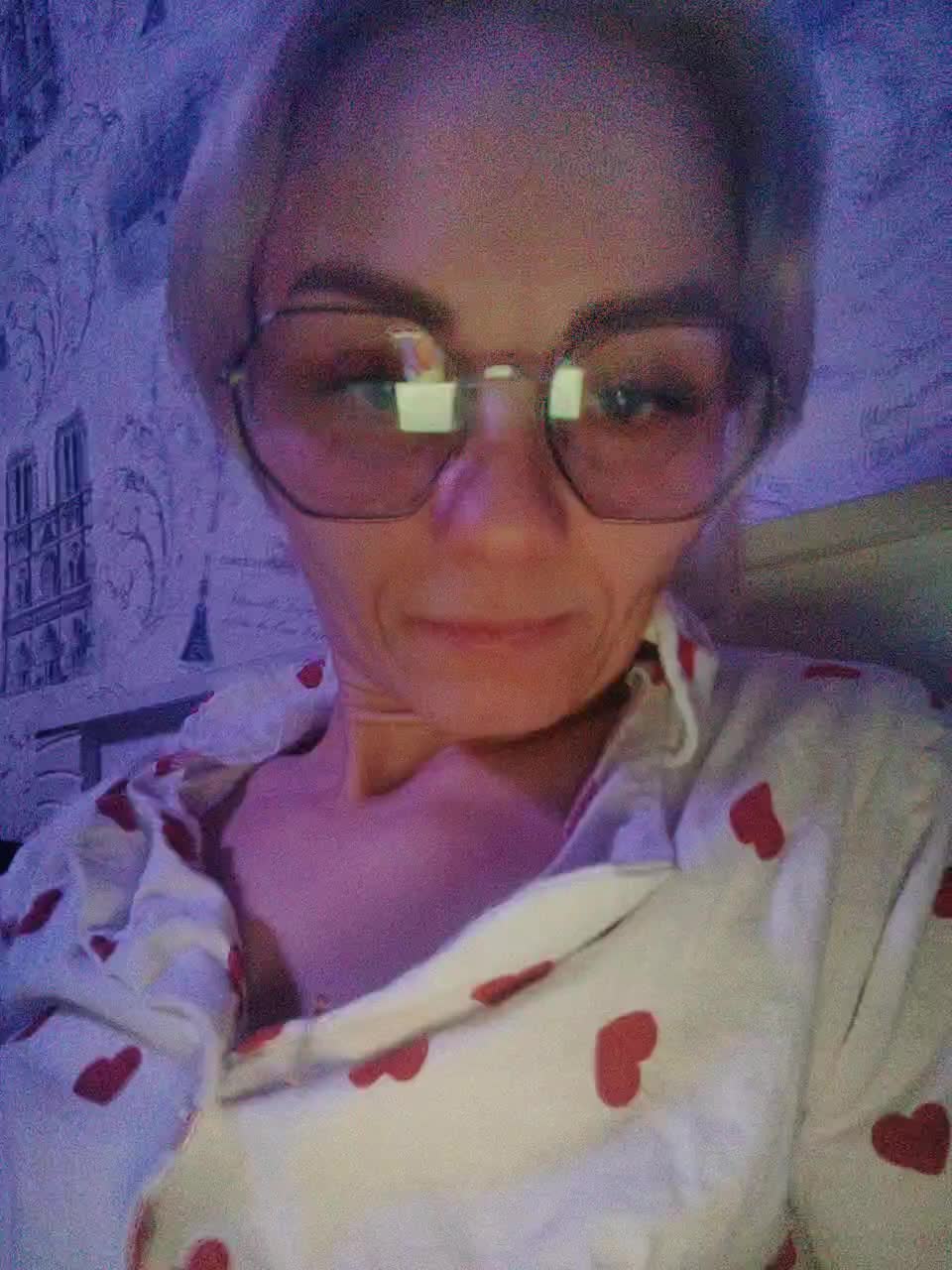 Evangelina2909rus Cam Model Chat December 19, 2025