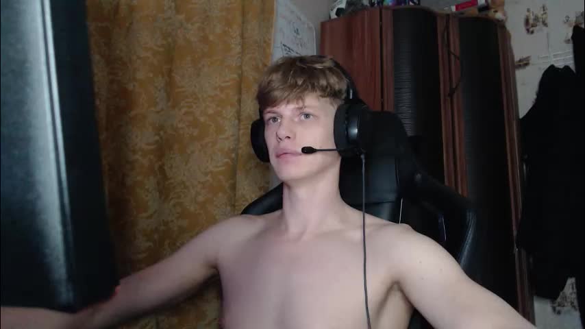 shyredstar Cam Model Chat December 19, 2025