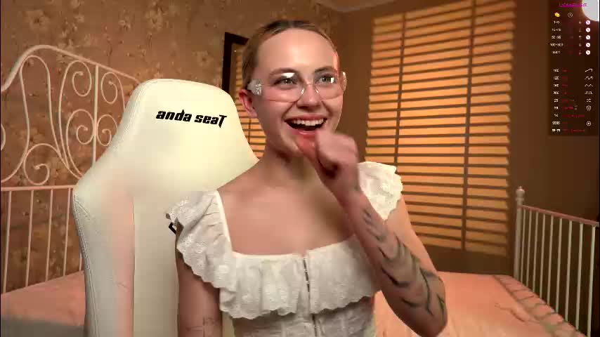 stayin_alive_ Cam Model Chat December 19, 2025